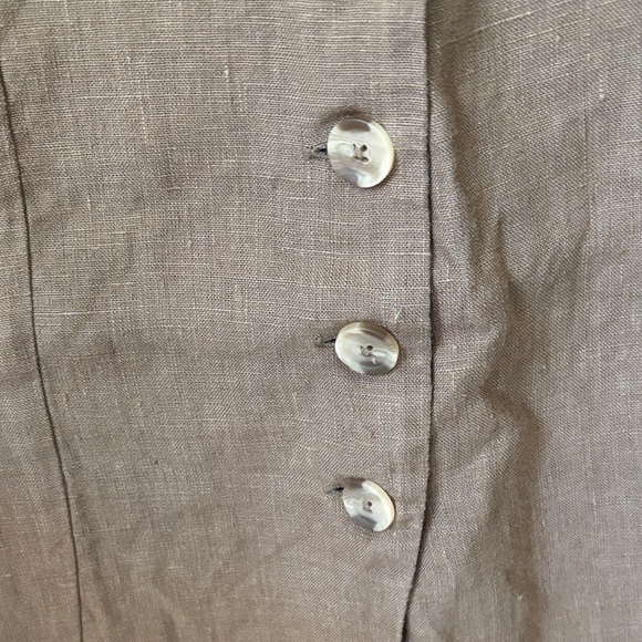 First Rite Linen Vest - Picture 5 of 17